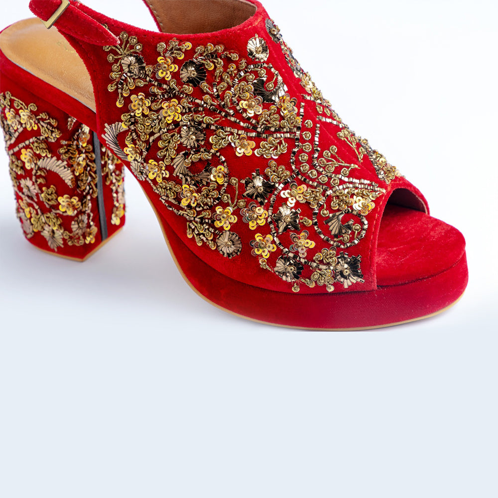 THE SCARLET MAHARANI